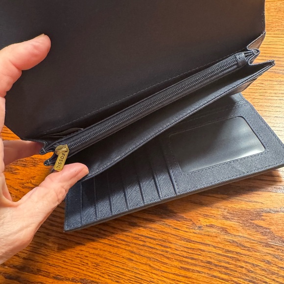 Fossil Leather Wallet Blue - Picture 7 of 10